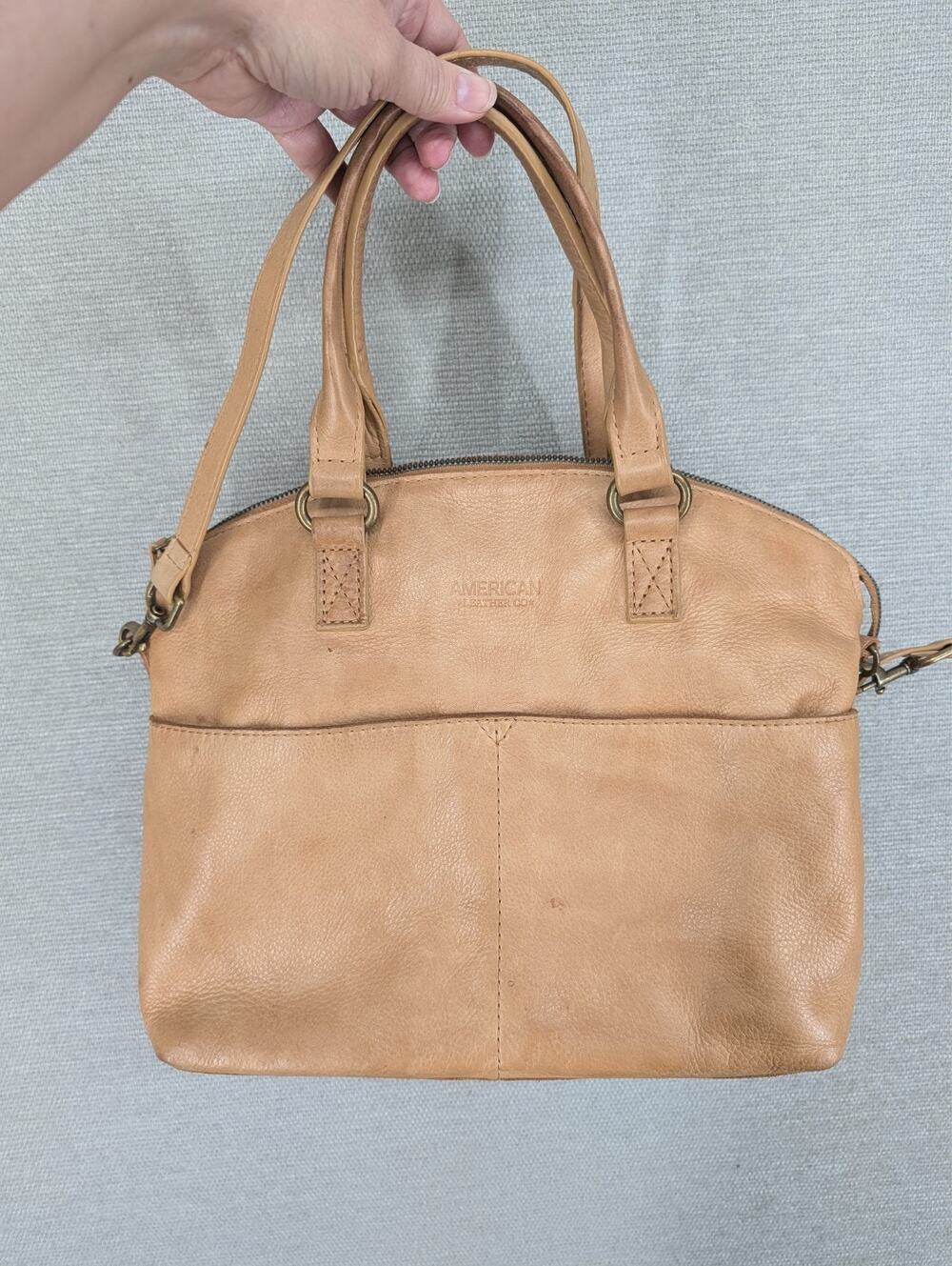 American Leather Co. Dome Crossbody Shoulder Bag Purse Carrie Tan
